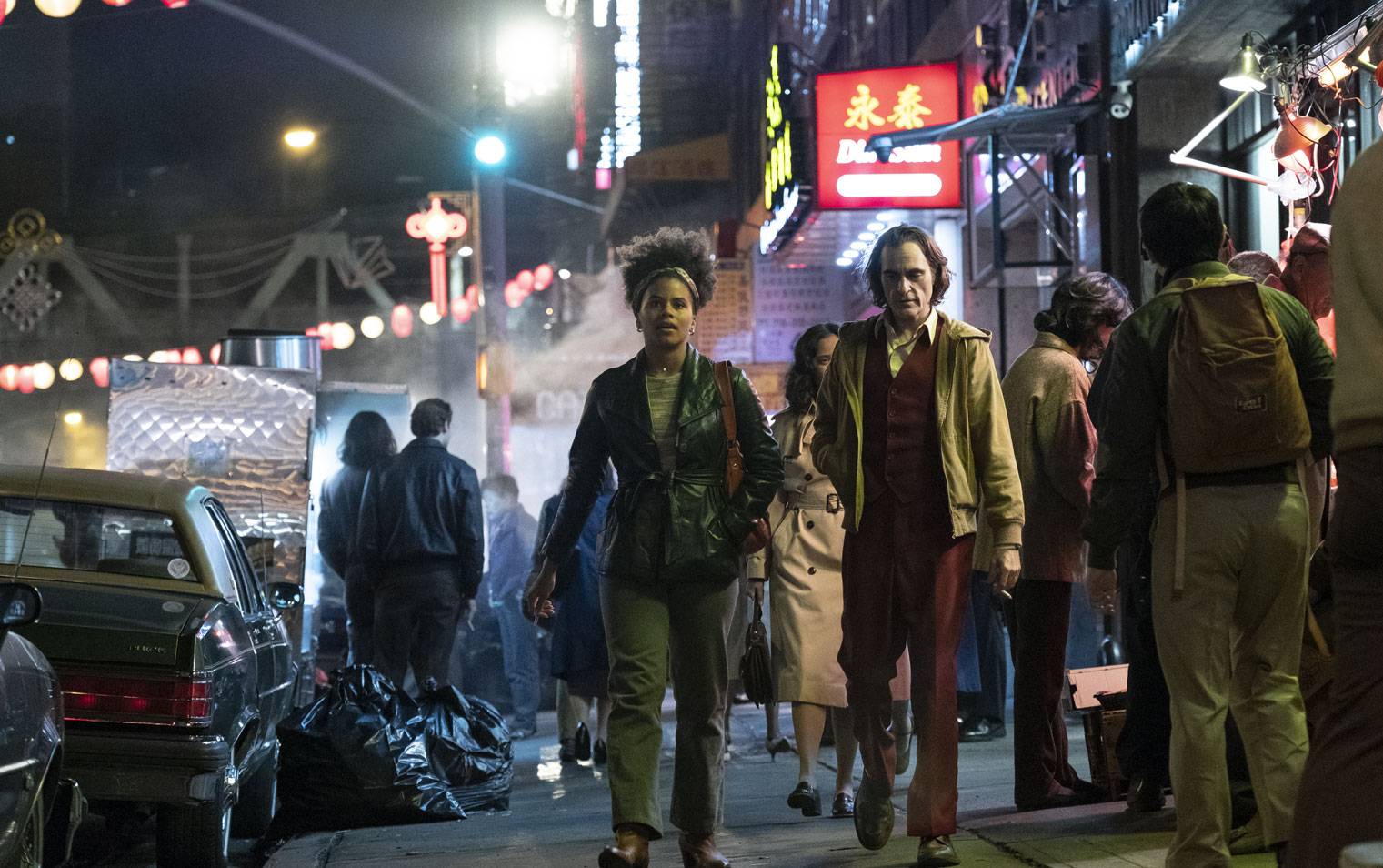 Movie still of actress Zazie Beetz and actor Joaquin Phoenix playing Sophie and Arthur Fleck respectively in Joker